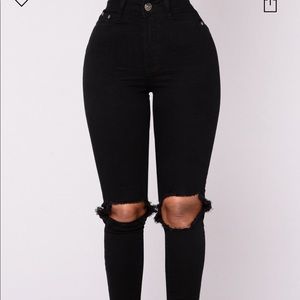 Fashion Nova HighRise Ripped jeans